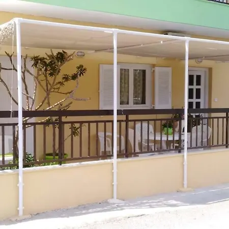 Grandmas Karpathos