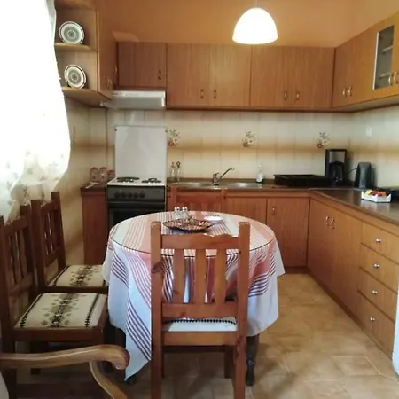 Grandmas Karpathos
